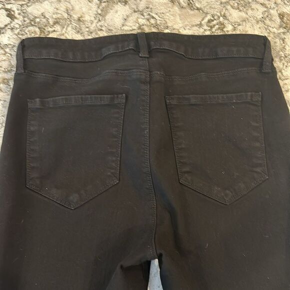 👖 L’agence Black Jeans with Embroidered Detail - Size 29, Inseam 27 - Picture 4 of 5